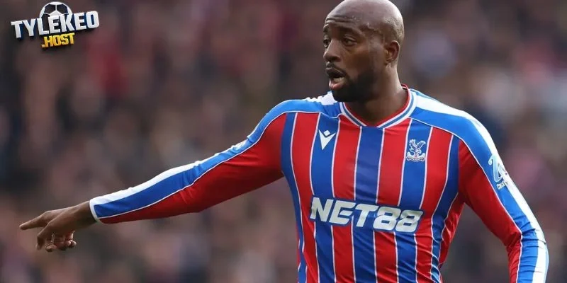 AC Milan chiêu mộ Jean-Philippe Mateta vì giá ổn định
