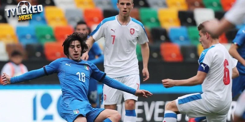 Giá mua Sandro về MU